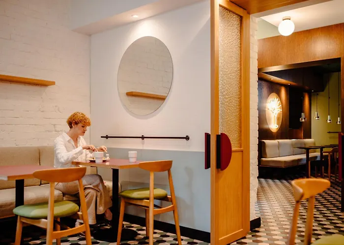 Wincent מלון דירות 3*