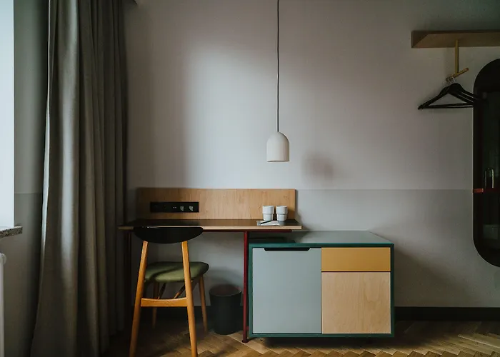 Wincent מלון דירות 3*