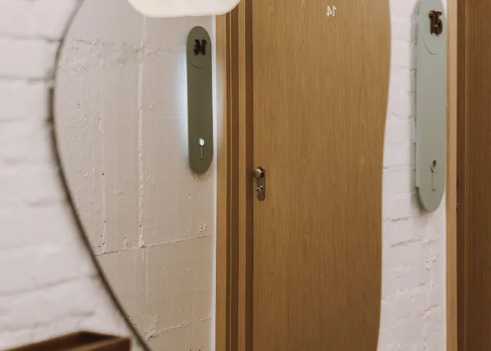 Wincent מלון דירות 3*